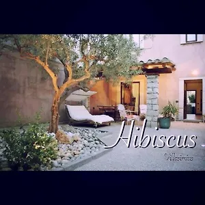 https://hibiscus-bb.in-sardinia.net